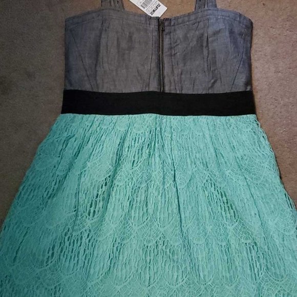 Empyre Tula Mint Crochet Zipper Dress - Picture 2 of 5